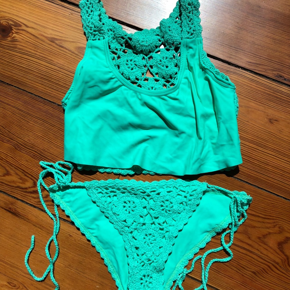 Beach Riot Crochet Bikini Set - Picture 4 of 4
